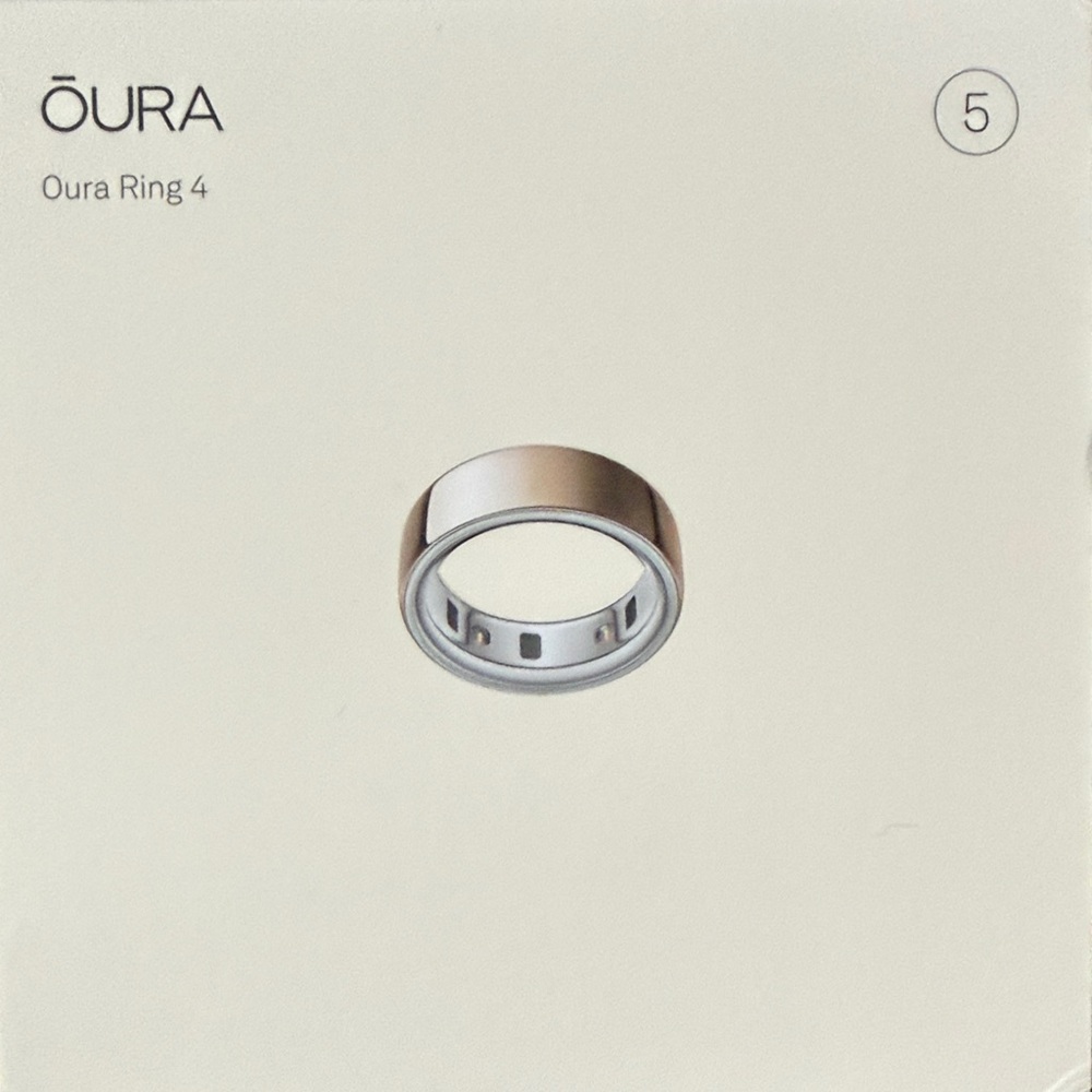 Oura Ring 4 in Rose Gold